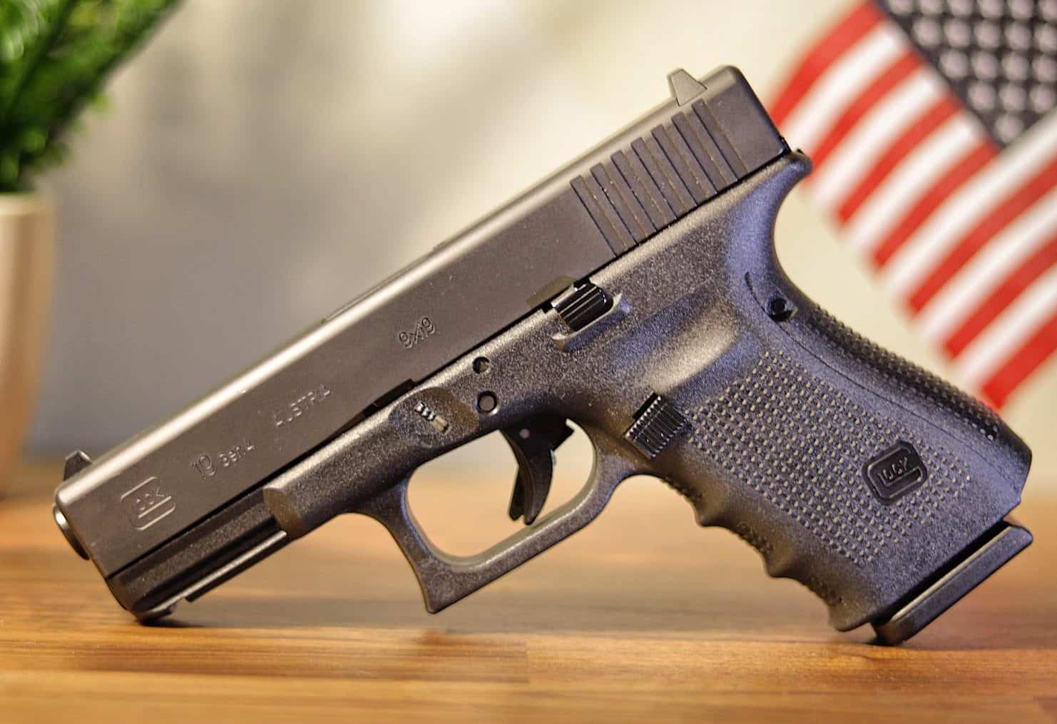 Glock 19 фото