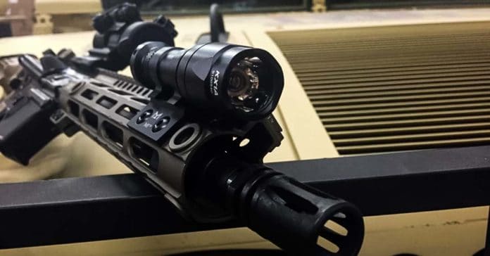 9 Best AR-15 Flashlights (Complete List) - First World Crusader